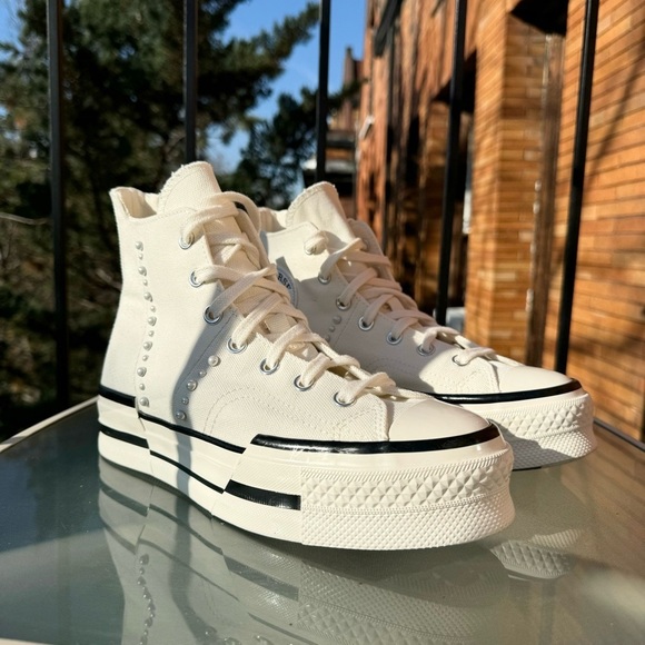 New Converse Chuck 70 Plus High Gems Pearl Platform Sneaker White Womens 8.5 - Picture 2 of 9